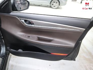 2020 - hyundai grandeur