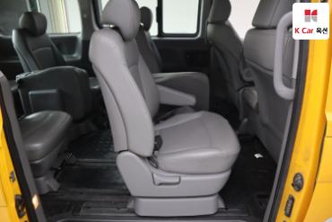 2019 - hyundai grand starex