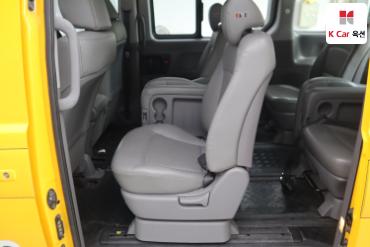 2019 - hyundai grand starex