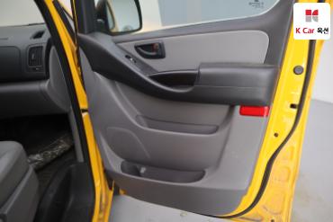 2019 - hyundai grand starex