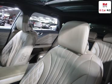 2022 - kia k8