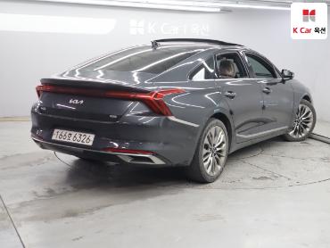 2022 - kia k8