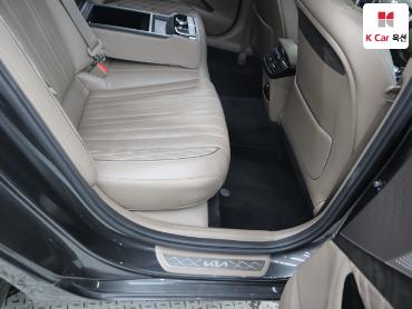 2022 - kia k8