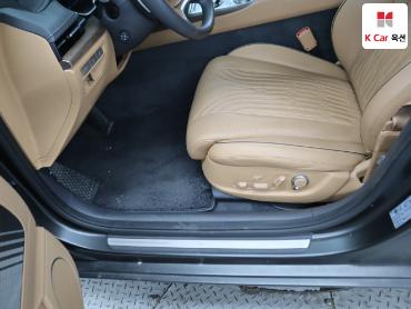 2024 - genesis g80