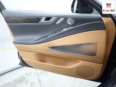 2022 - genesis g80