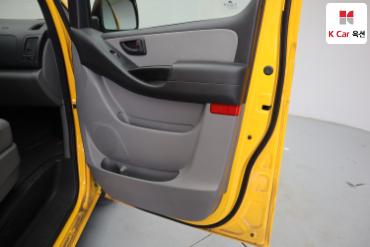2019 - hyundai grand starex