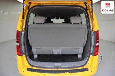 2019 - hyundai grand starex