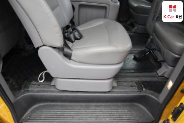 2019 - hyundai grand starex