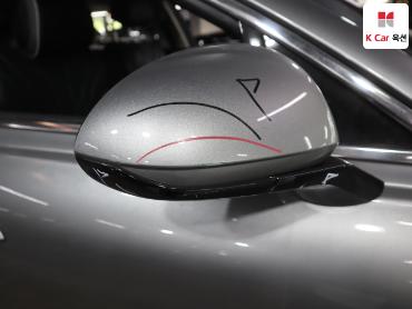 2022 - genesis g80