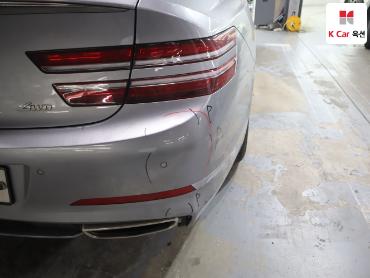 2022 - genesis g80