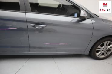 2016 - hyundai avante