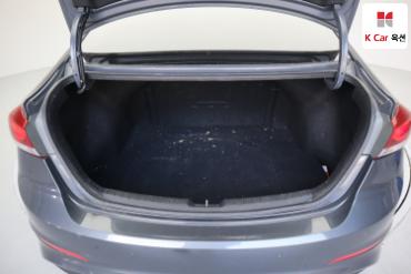 2016 - hyundai avante