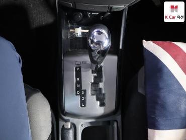 2010 - hyundai avante