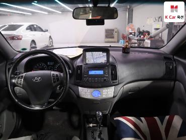 2010 - hyundai avante