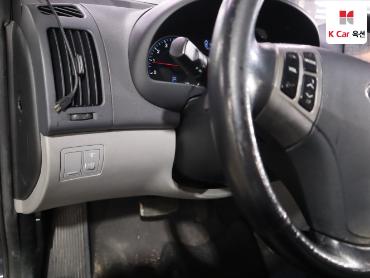2010 - hyundai avante