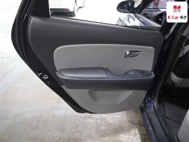 2010 - hyundai avante