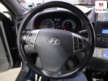2010 - hyundai avante