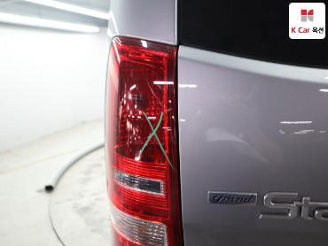 2020 - hyundai grand starex