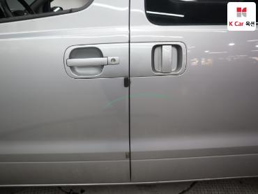 2020 - hyundai grand starex