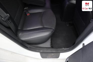 2012 - hyundai avante