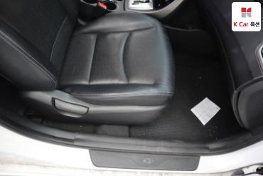 2012 - hyundai avante