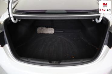 2012 - hyundai avante
