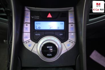 2012 - hyundai avante