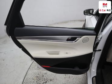 2022 - hyundai grandeur
