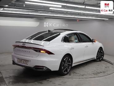 2022 - hyundai grandeur