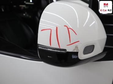 2023 - hyundai staria
