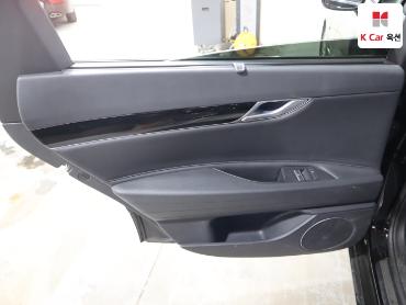 2021 - genesis g80
