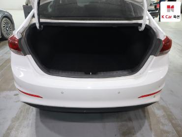 2017 - hyundai avante