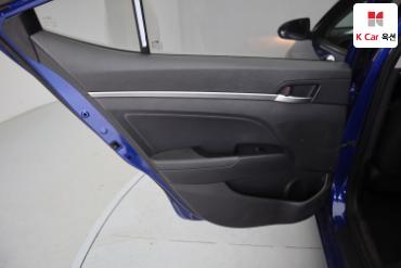2019 - hyundai avante