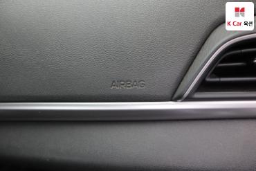 2019 - hyundai avante