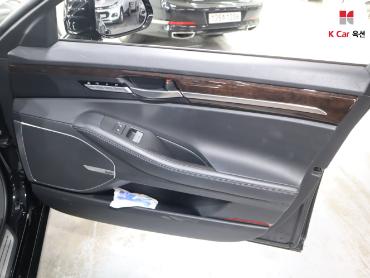 2016 - genesis eq900