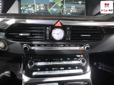 2016 - genesis eq900