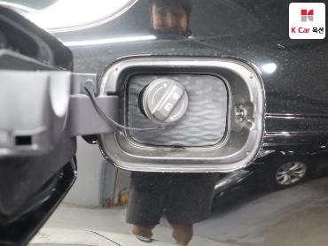 2022 - kia k9