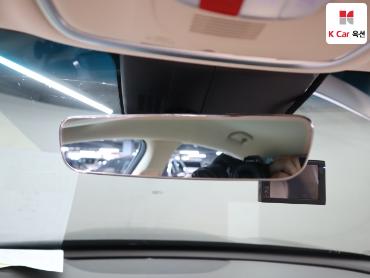 2022 - kia k9