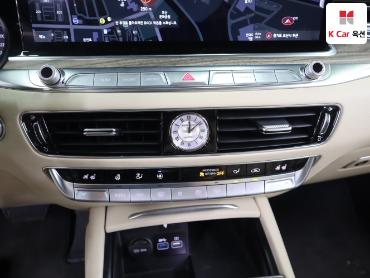 2022 - kia k9