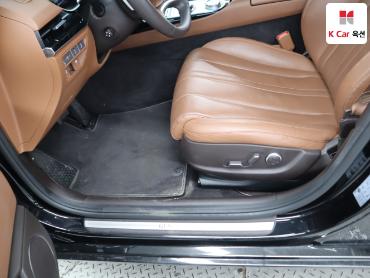 2023 - genesis g80