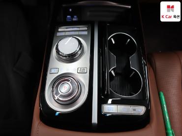 2023 - genesis g80