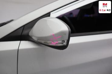 2011 - hyundai avante