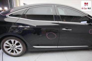 2011 - hyundai grandeur