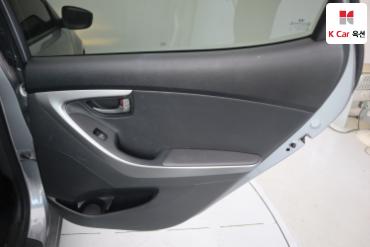 2013 - hyundai avante