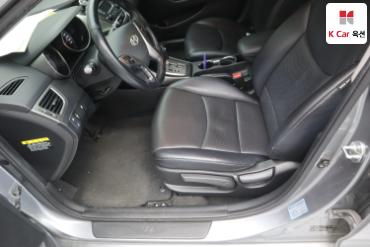 2013 - hyundai avante