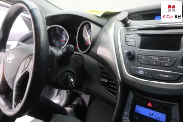 2013 - hyundai avante