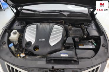2013 - hyundai grandeur