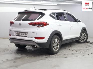 2017 - hyundai tucson