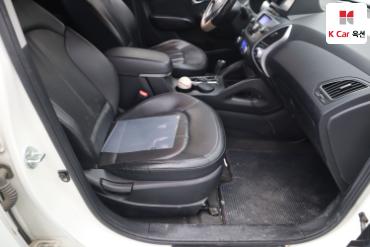 2012 - hyundai tucson
