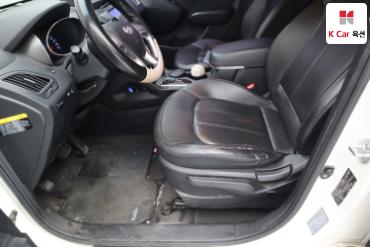 2012 - hyundai tucson